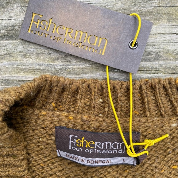 🎉SOLD🎉 Fisherman Out of Ireland Irish Wool Vest - Olive - Picture 3 of 9